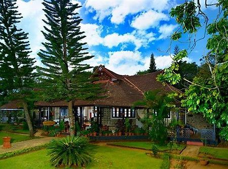 Ktdc Lake Palace Thekkady Kumily Exterior photo
